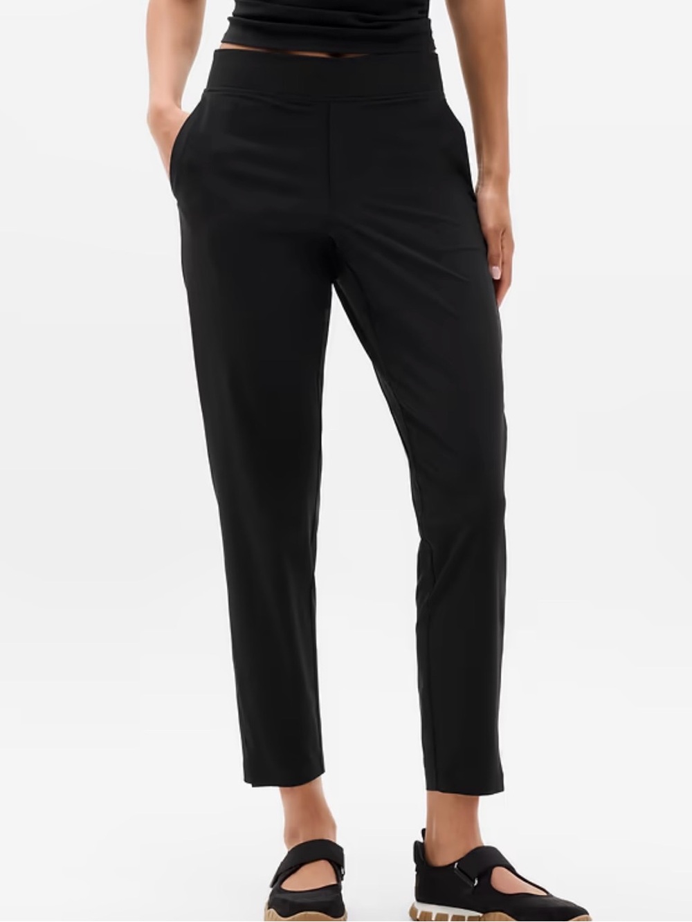 Athleta Brooklyn Mid Rise Black Ankle Pant Size 10